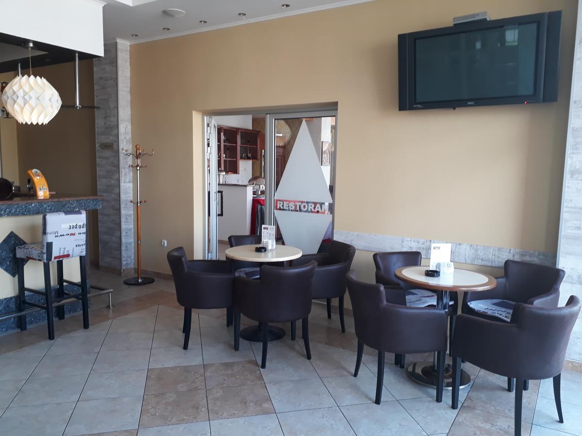 Hotel Cetojevic 巴尼西卢卡 外观 照片